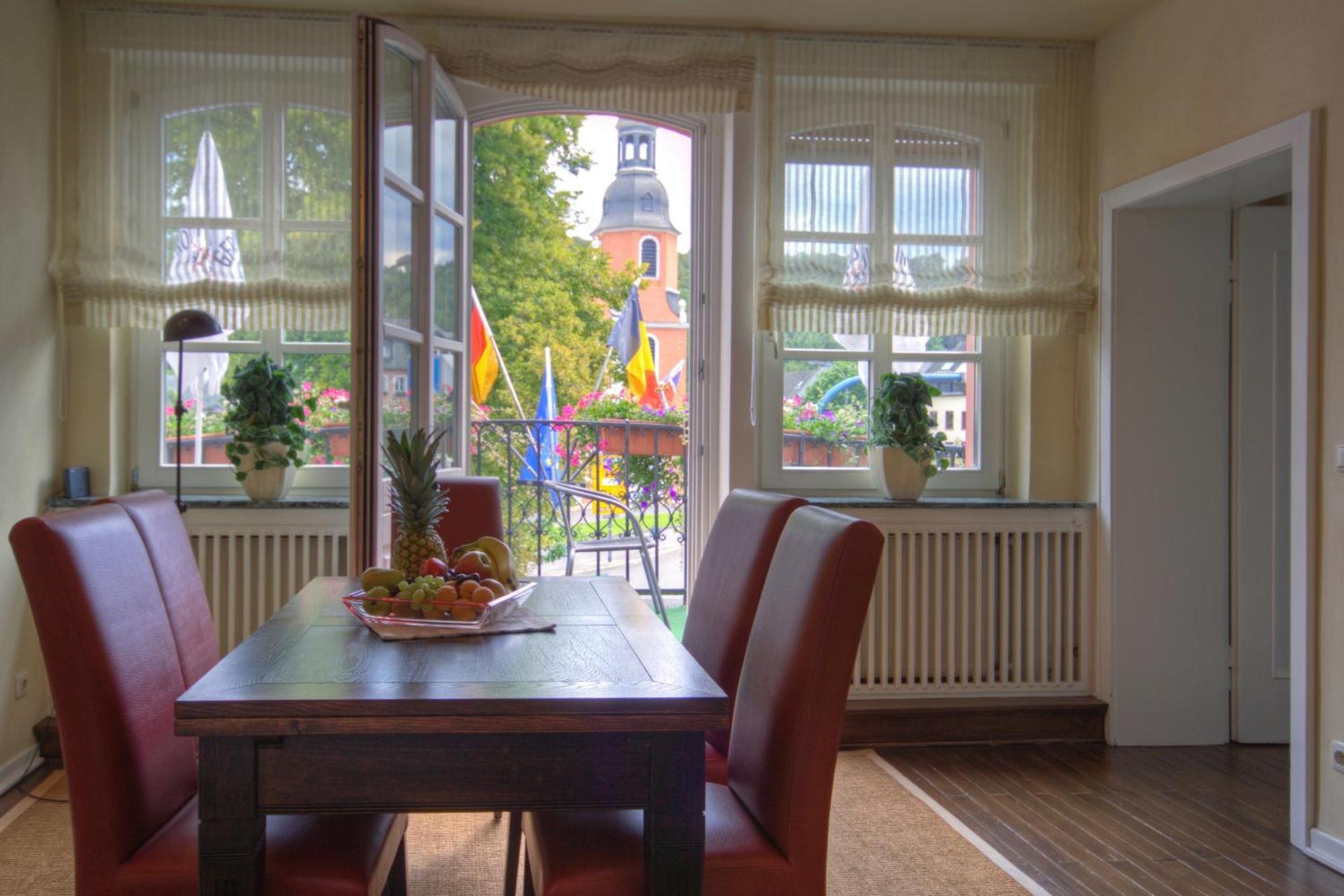 Hotel Zum Goldenen Stern Prüm Exteriör bild